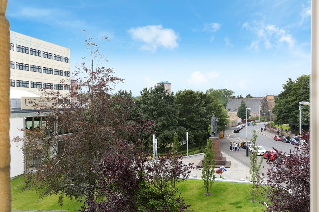 Townhead Gallery View Apartment Paisley